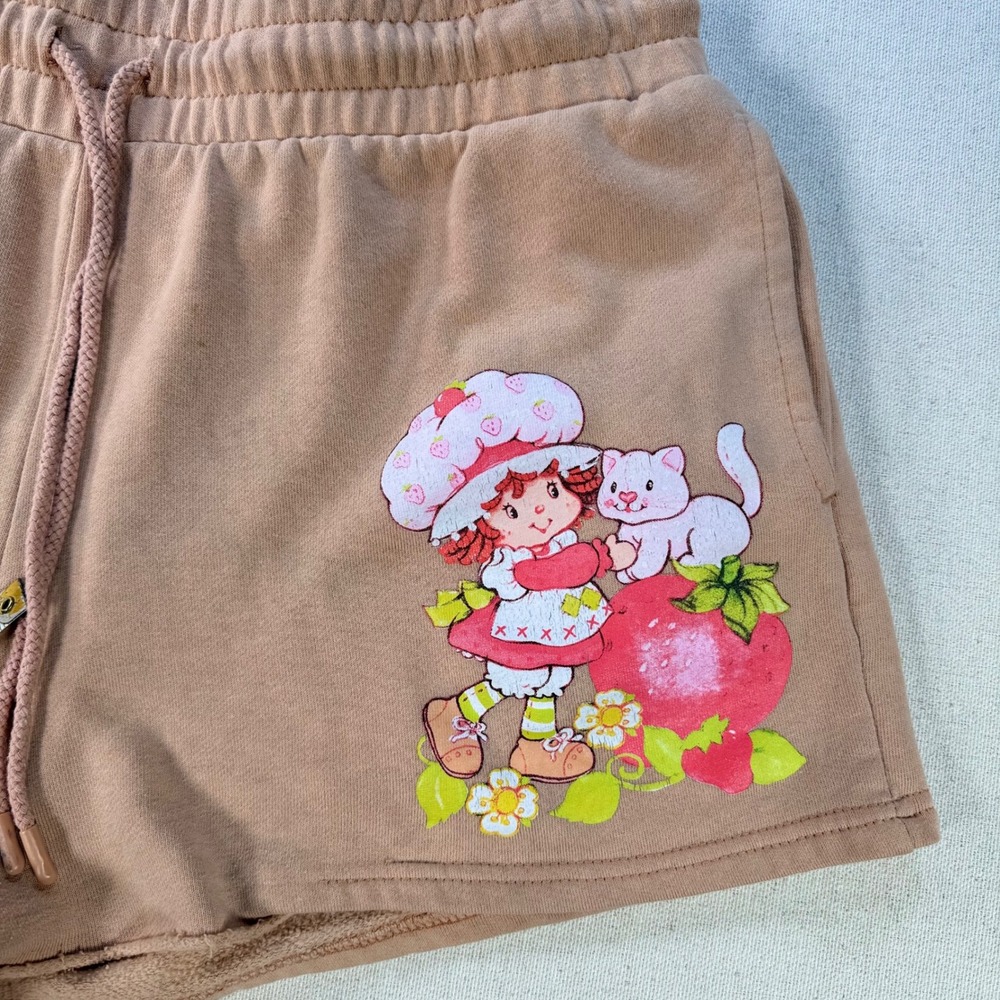 Strawberry Shortcake Graphic Fleece Lounge Shorts Tan Brown Size L Pockets